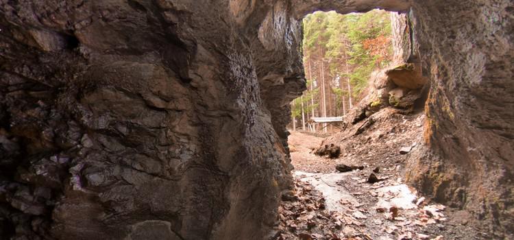 Photo panoramique de la grotte de Karl May près de Hohenstein-Ernstthal (360cities.net)