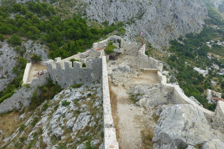 La forteresse Starigrad-Fortica